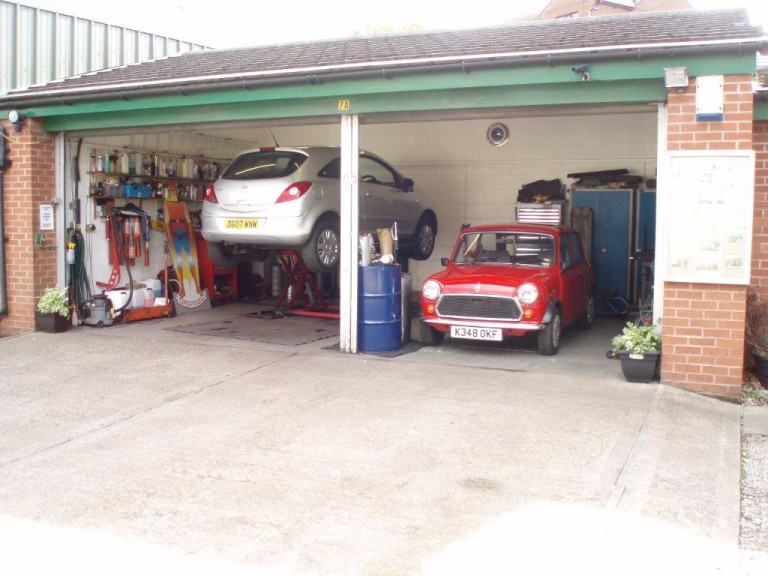Vehicle servicing, repairs, diagnotics at Wirral Small Cars