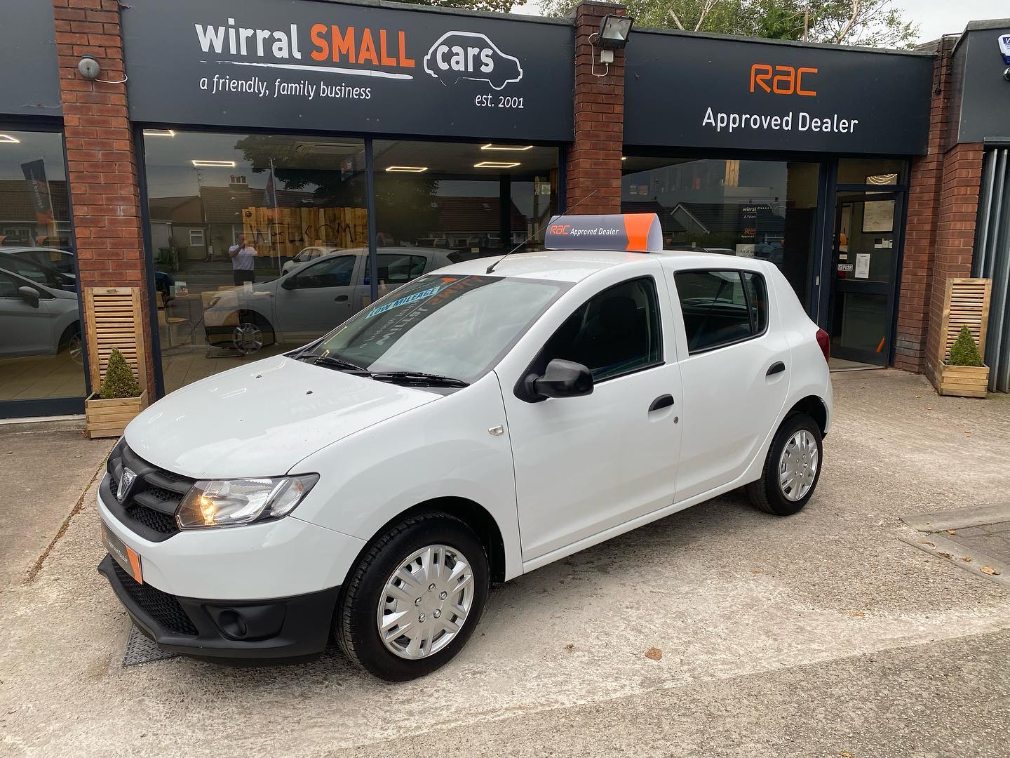 Dacia Sandero Access 5dr, 2013